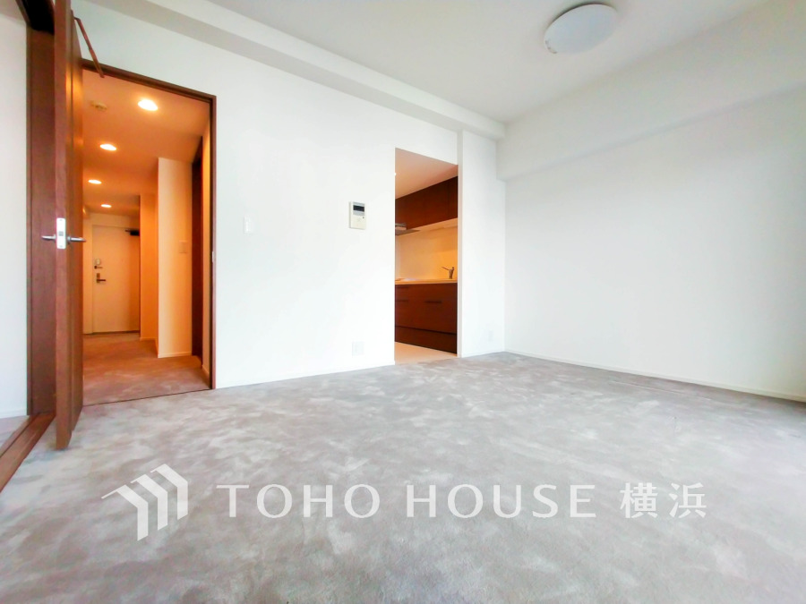 和やかで洗練された空間の演出。寛ぎとコミュニケーションを育む居心地のよい場所。
