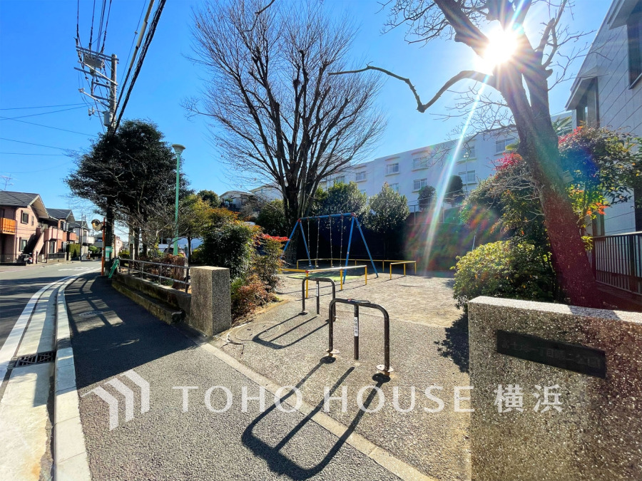 富士塚一丁目第二公園…約400ｍ