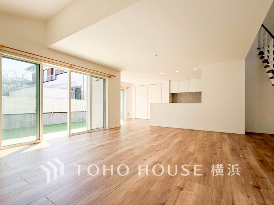 空間演出に拘り整然とセンス良く纏められた室内は最高の癒し空間でなければなりません。そこで暮らす方々のことを考え抜き、そして造りこんだ空間は極上の癒しを提供してくれます。