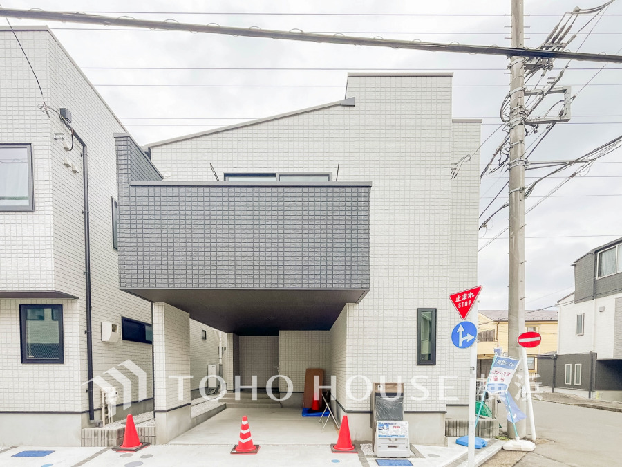 ここから始まる「日常」はご家族にとって大切で貴重な時間。少しでも豊かに、少しでも快適に。そんな想いから生まれた本邸宅は、これから先のお住まいをきっと支えてくれるはずです。
