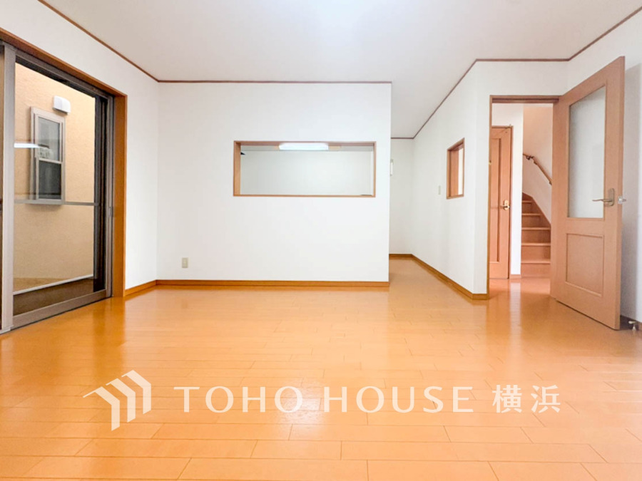 LDKは広々した大空間。家族やお客様との時間など、多くの時を刻む空間。何気なく過ぎる時でさえも上質なひと時となる快適な空間を目指して