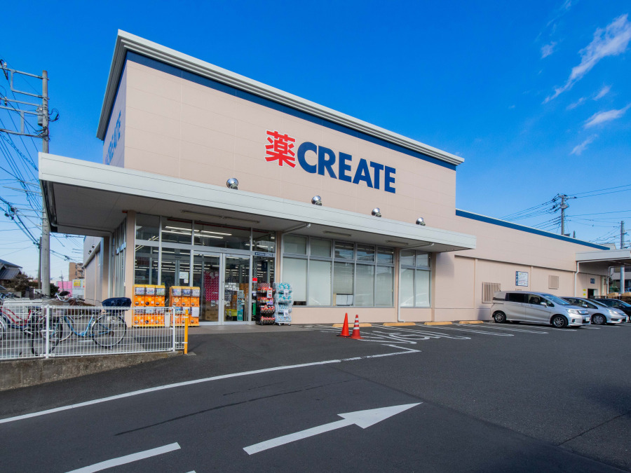 クリエイトエス・ディー泉中田西店　約700ｍ