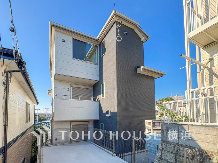 時間のゆとりと空間、爽やかな陽光がもたらす光と風を贅沢なまでに感じる暮らしが始まります。