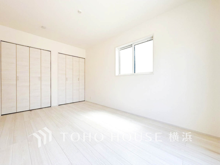 穏やかな寛ぎを届ける上質仕様のゆとりあるお部屋。自分時間を充実させながら心豊かにできるプライベート空間。