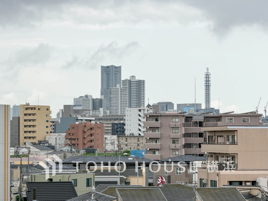 時の流れと共に装いを変える街の景観を独り占め。この街ならではの美しい風景を心ゆくまでお楽しみ下さい。