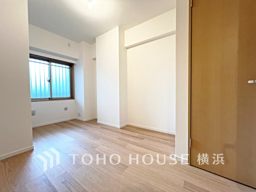 感性を育むプライベートルームはシンプルでスマートな空間。好みの空間で読書をしたり、音楽を聞いたりと一人の時間も充実したものにできます。