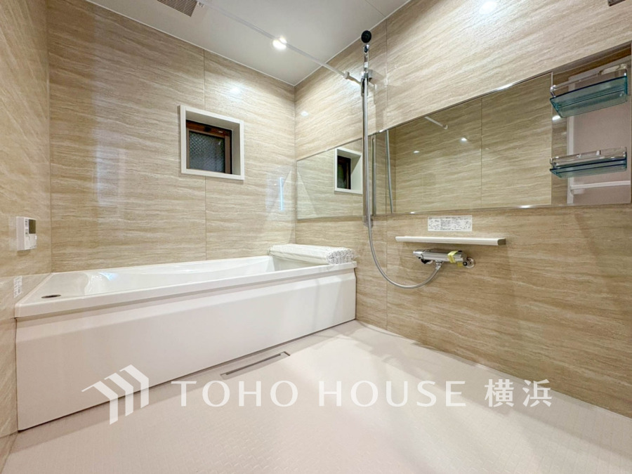 1日の疲れを取り心身を癒すことができる住まいの中のリラクゼーション空間、リラックスできるよう優しいカラーをチョイスしました。時を忘れるほどのんびりできる空間に。