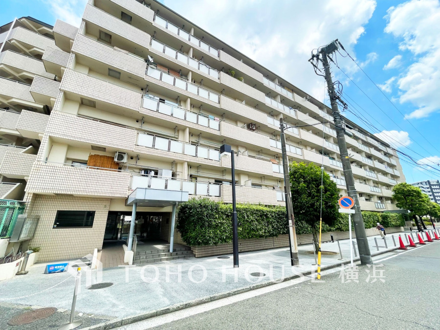 流行に左右されず、将来に渡って価値が継続する「上質」な佇まい。お洒落な雰囲気や自然の潤い、親しみやすさといった個性を、街に新たな価値をもたらし続ける。