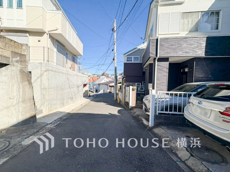 忙しく過ぎゆく日常を置き去るほど、ゆったりした時間が流れる住環境。『快適』は「家」と「街」と「環境」が調和した時に訪れるのだと改めて感じさせてくれます。