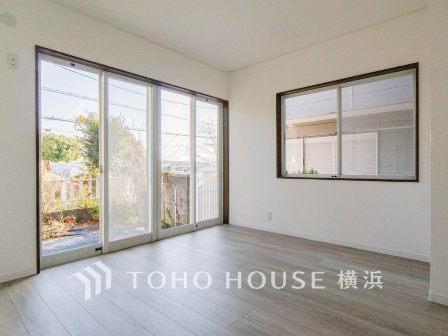 感性を育むプライベートルームはシンプルでスマートな空間。好みの空間で読書をしたり、音楽を聞いたりと一人の時間も充実したものにできます。