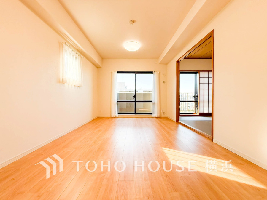 ご家族やお客様との時間など、多くの時を刻む空間。何気なく過ぎる時でさえも上質なひと時となる快適な空間を目指して。