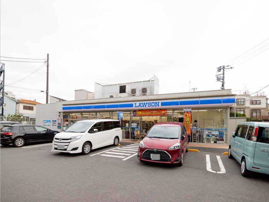 ローソン横浜菅田町店まで　約270ｍ