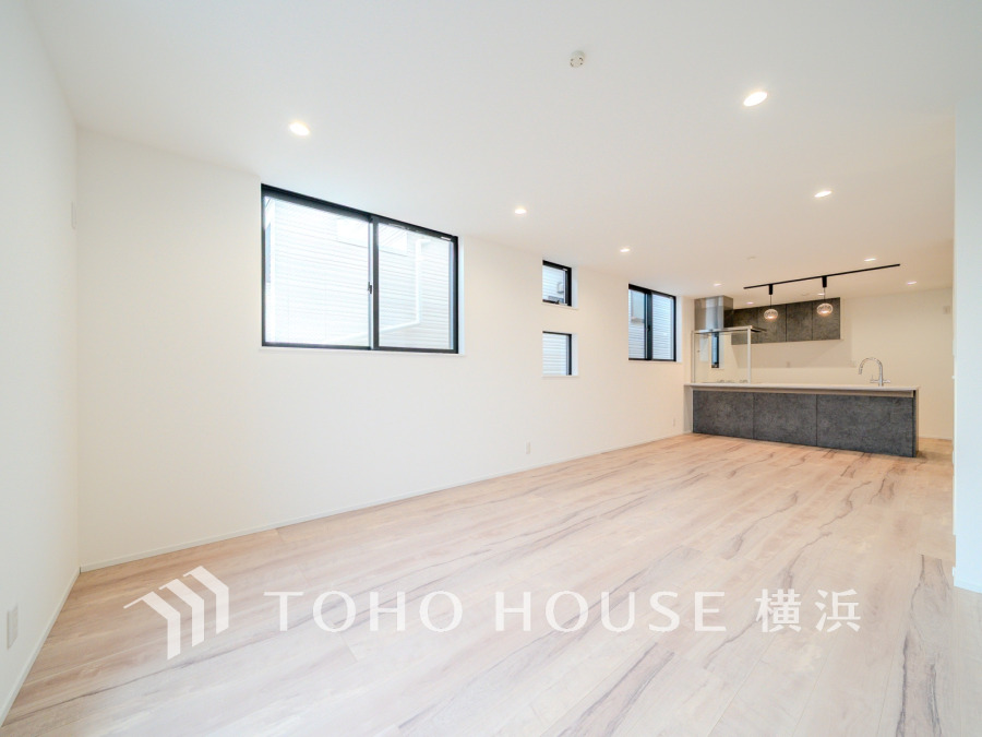 上質な時間を育む暮らしのメインステージ。寛ぎとコミュニケーションを育む居心地のよい場所。