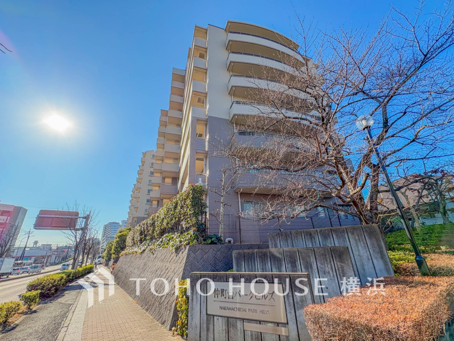 時間のゆとりと空間、爽やかな陽光がもたらす光と風を贅沢なまでに感じる暮らしが始まります。
