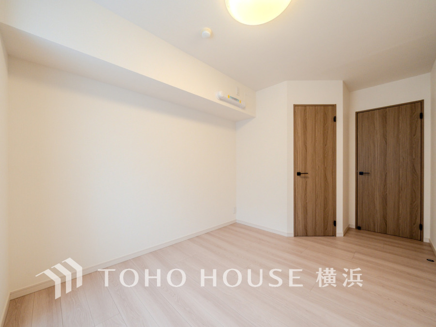 穏やかな寛ぎを届ける上質仕様のゆとりあるお部屋。自分時間を充実させながら心豊かにできるプライベート空間。