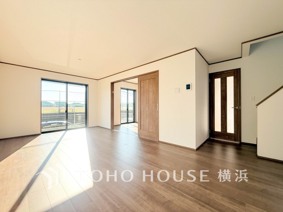 ご家族やお客様との時間など、多くの時を刻む空間。何気なく過ぎる時でさえも上質なひと時となる快適な空間を目指して。