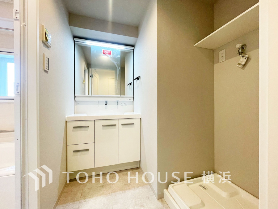 一日の始まりと終わりを心地よく演出してくれる、多彩な機能が備えられたパウダールーム。心地よいリフレッシュ空間です。