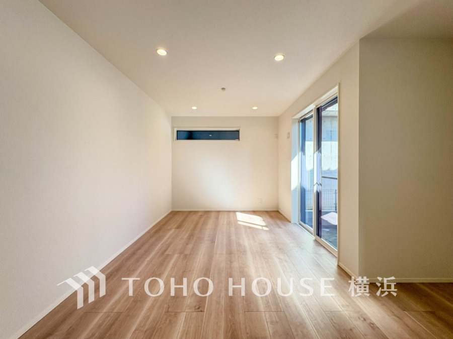 一日の中で多くの時間を過ごすことになる住まいだからこそ、いつも穏やかな空間であるように心掛けています。構成する建材などへの配慮が、住まう方の健康を守ります。
