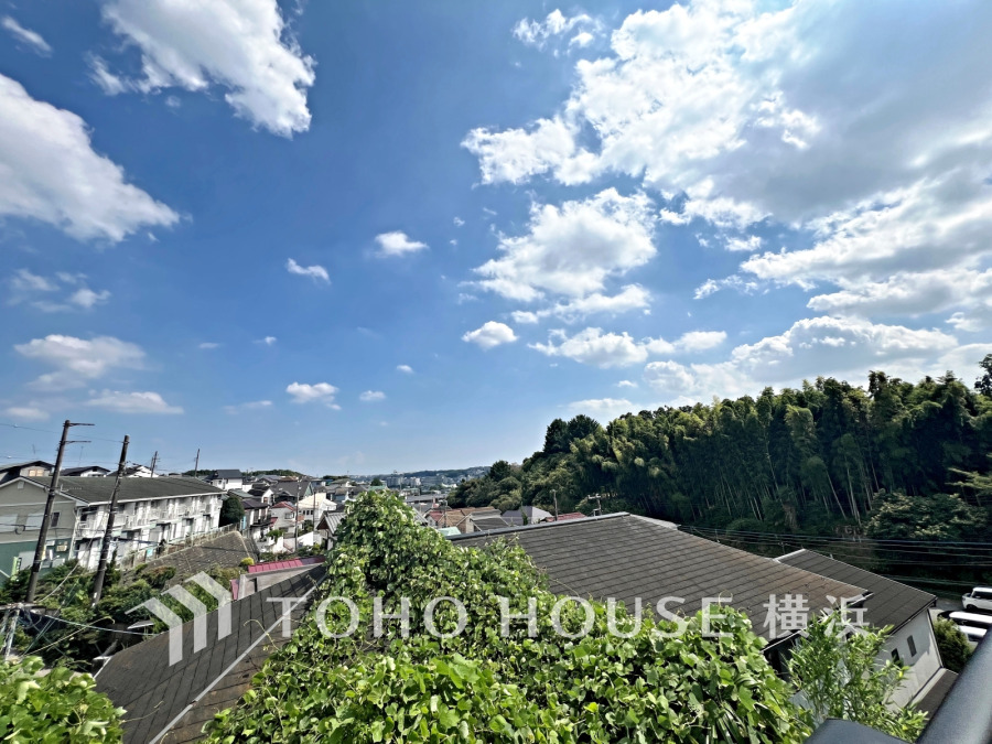 時の流れと共に装いを変える街の景観を独り占め。この街ならではの美しい風景を心ゆくまでお楽しみ下さい。
