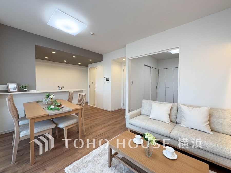 上質な時間を育む暮らしのメインステージ。寛ぎとコミュニケーションを育む居心地のよい場所。