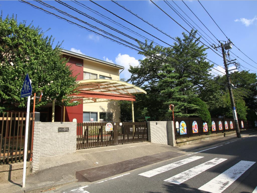 樽町白梅幼稚園　約1500ｍ