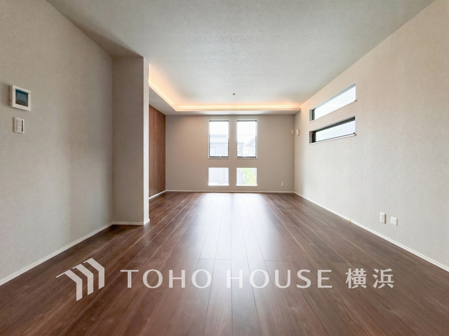 一日の中で多くの時間を過ごすことになる住まいだからこそ、いつも穏やかな空間であるように心掛けています。構成する建材などへの配慮が、住まう方の健康を守ります