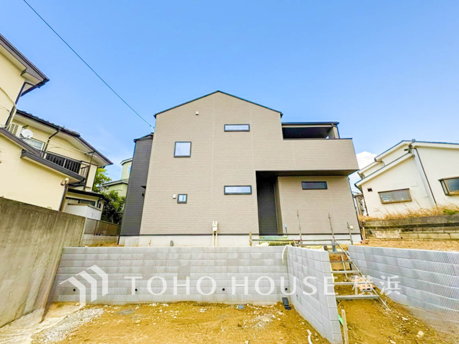 流行に左右されず、将来にわたって価値が継続する「上質」な佇まい。おしゃれな雰囲気や自然の潤い、親しみやすさといった個性を、街に新たな価値をもたらし続ける。