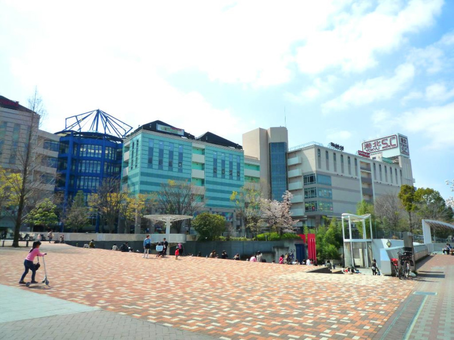 港北 TOKYU S.C.　約52ｍ
