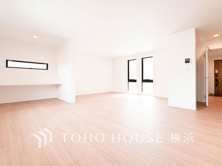 ご家族やお客様との時間など、多くの時を刻む空間。何気なく過ぎる時でさえも上質なひと時となる快適な空間を目指して。