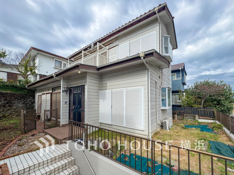 忙しく過ぎゆく日常を置き去るほど、ゆったりした時間が流れる住環境。『快適』は「家」と「街」と「環境」が調和した時に訪れるだと改めて感じさせてくれます。（2025年11月撮影）