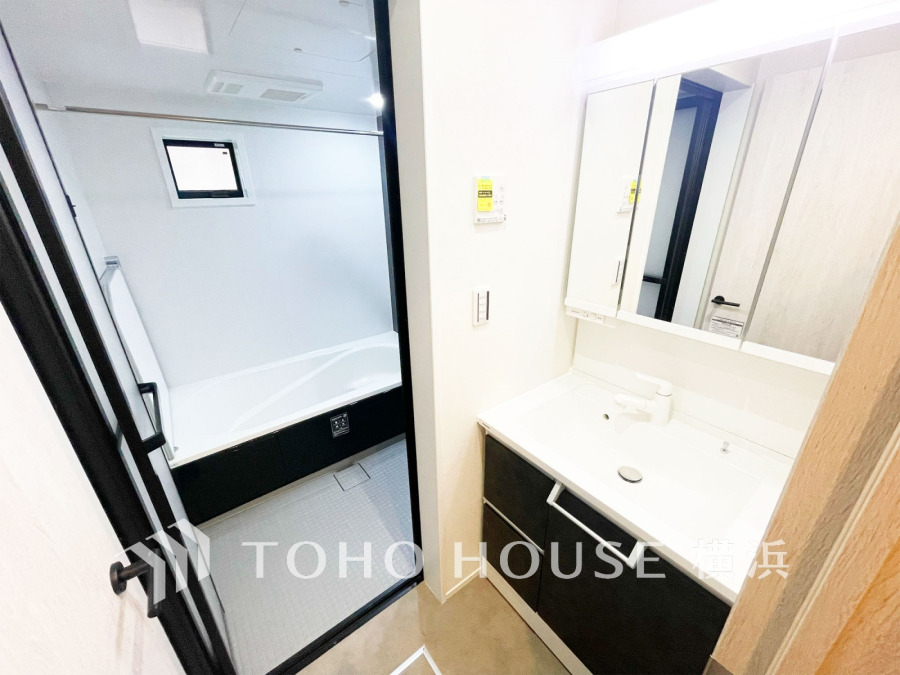 一日の始まりと終わりを心地よく演出してくれる、多彩な機能が備えられたパウダールーム。心地よいリフレッシュ空間です。