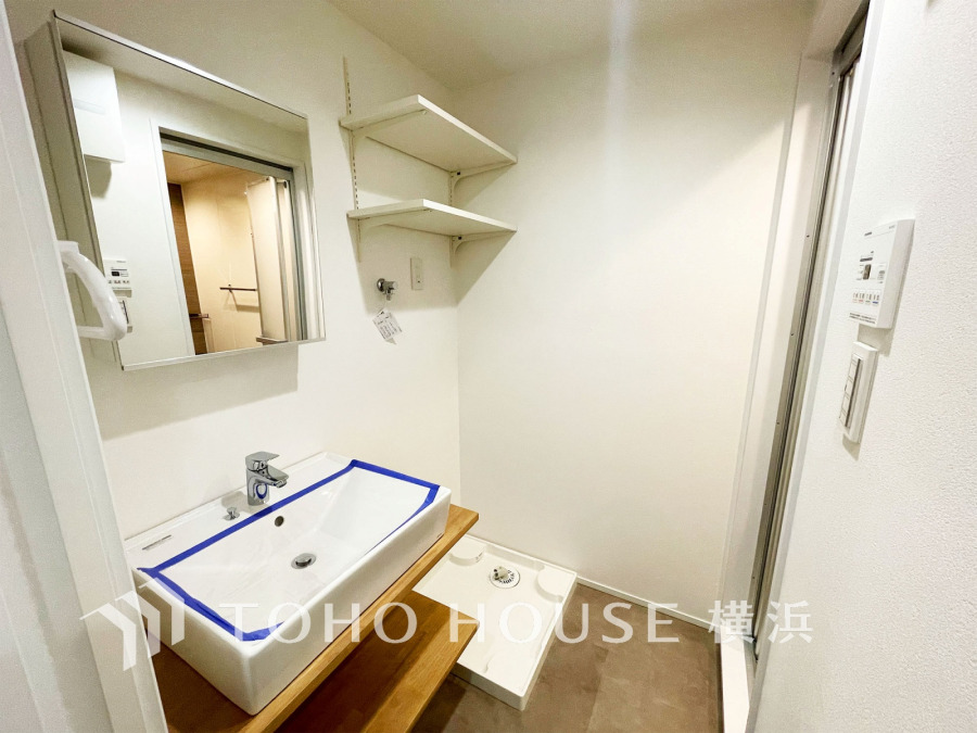 一日の始まりと終わりを心地よく演出してくれる、多彩な機能が備えられたパウダールーム。心地よいリフレッシュ空間です。