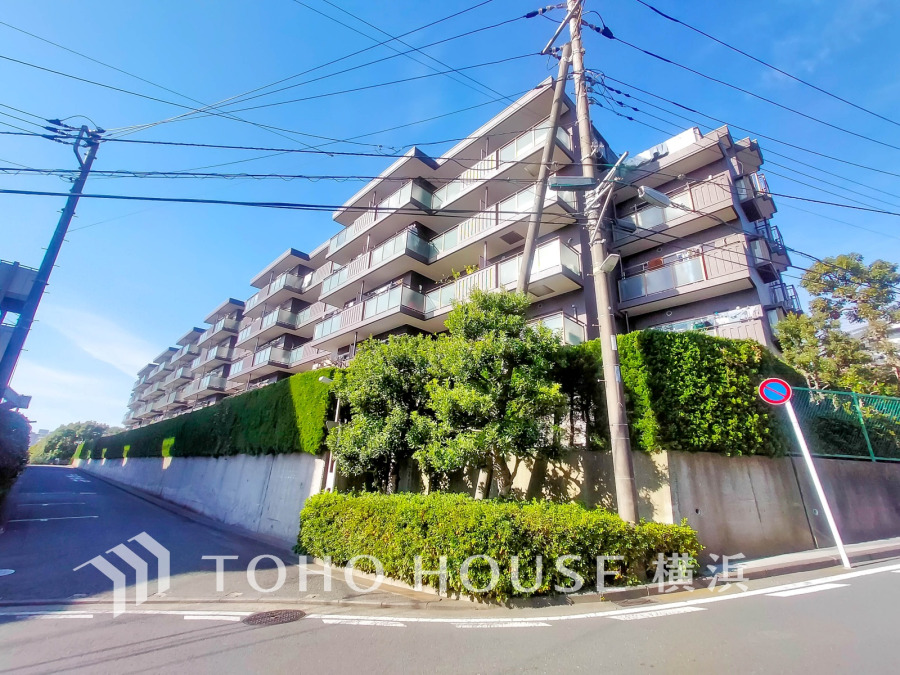 流行に左右されず、将来に渡って価値が継続する「上質」な佇まい。お洒落な雰囲気や自然の潤い、親しみやすさといった個性を、街に新たな価値をもたらし続ける。