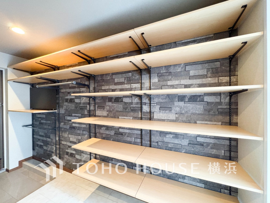 暮らし心地を大きく左右する収納を、適材適所に配置し使い勝手を考慮しました。空間を余すところなく有効利用した収納は生活空間をより上質なものにしてくれるでしょう。