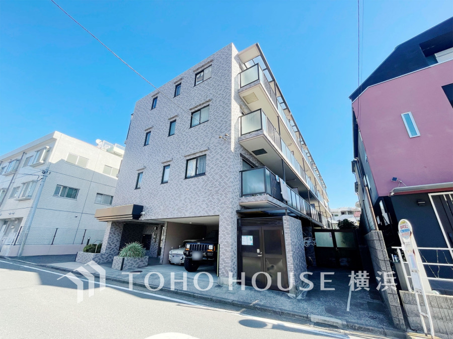 2駅2路線利用可能で快適な交通アクセス。陽当たり良好なリノベーション空間です。