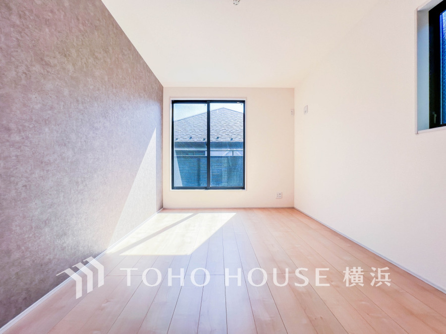 穏やかな寛ぎを届ける上質仕様のゆとりあるお部屋。自分時間を充実させながら心豊かにできるプライベート空間。