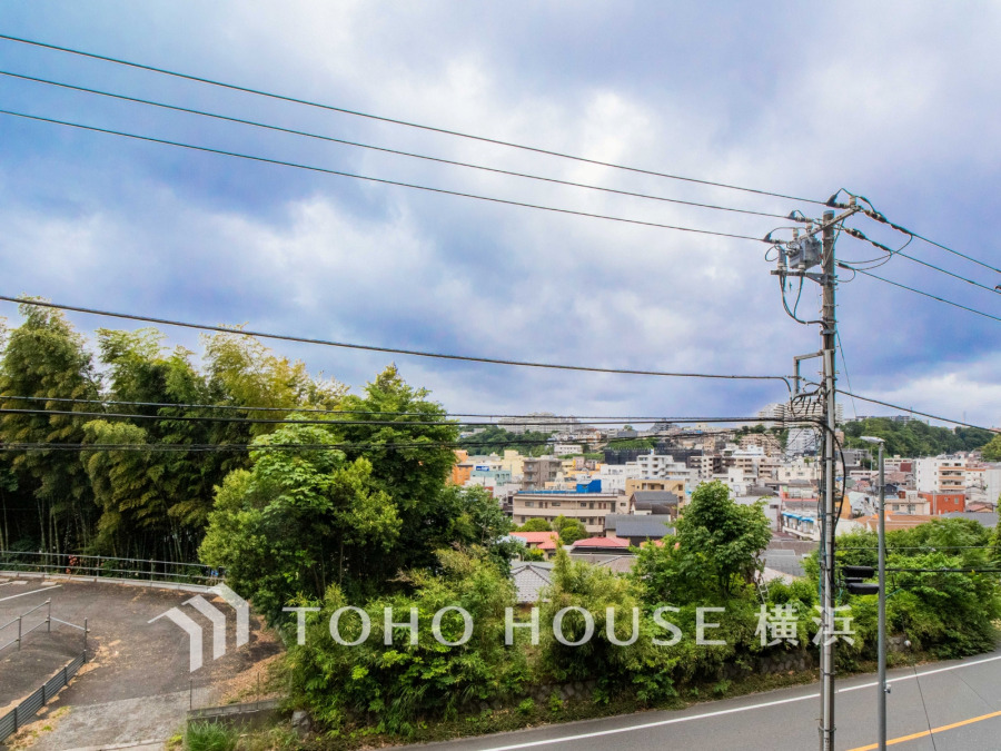 時の流れと共に装いを変える街の景観を独り占め。この街ならではの美しい風景を心ゆくまでお楽しみ下さい。