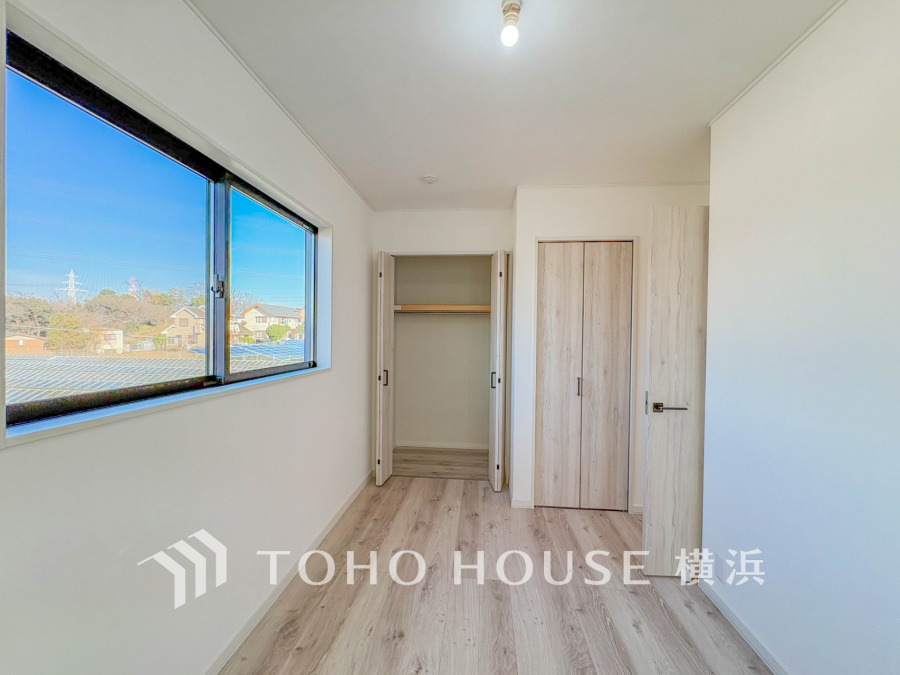 感性を育むプライベートルームはシンプルでスマートな空間。好みの空間で読書をしたり、音楽を聞いたりと一人の時間も充実したものにできます。