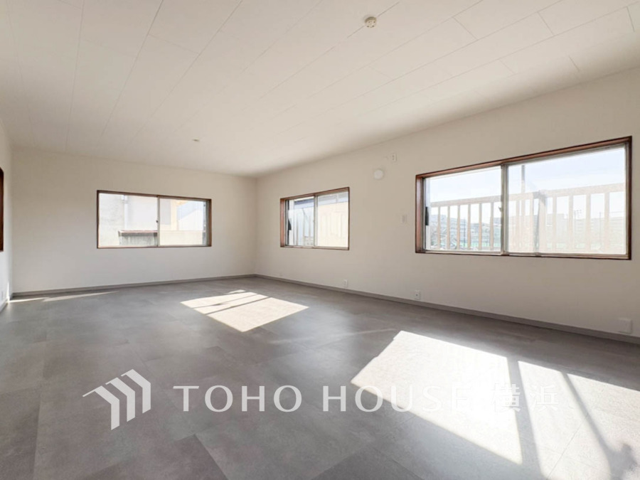 穏やかな寛ぎを届ける上質仕様のゆとりあるお部屋。自分時間を充実させながら心豊かにできるプライベート空間。