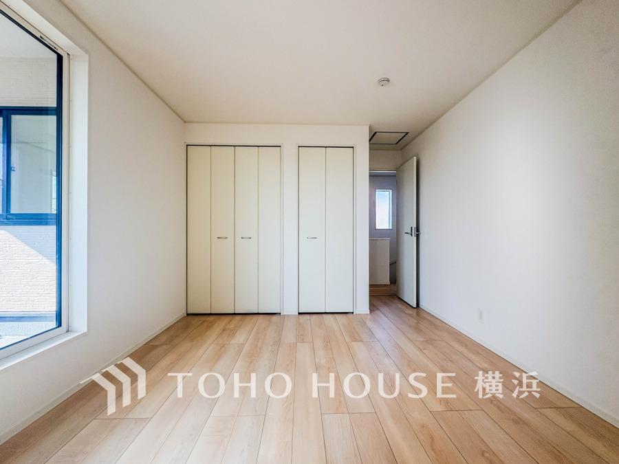 感性を育むプライベートルームはシンプルでスマートな空間。好みの空間で読書をしたり、音楽を聞いたりと一人の時間も充実したものにできます。