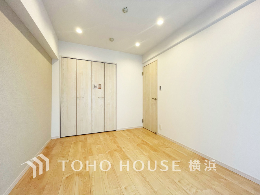 穏やかな寛ぎを届ける上質仕様のゆとりあるお部屋。自分時間を充実させながら心豊かにできるプライベート空間。