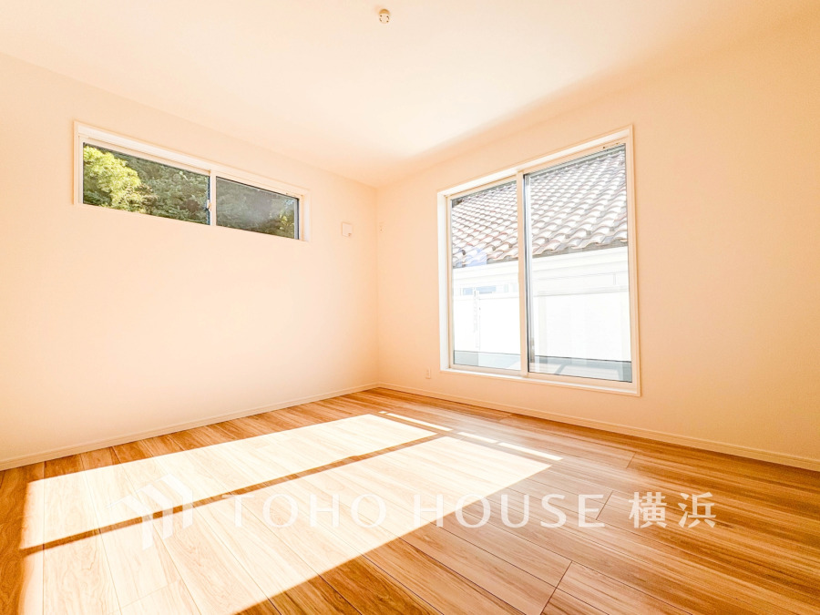 感性を育むプライベートルームはシンプルでスマートな空間。好みの空間で読書をしたり、音楽を聞いたりと一人の時間も充実したものにできます。