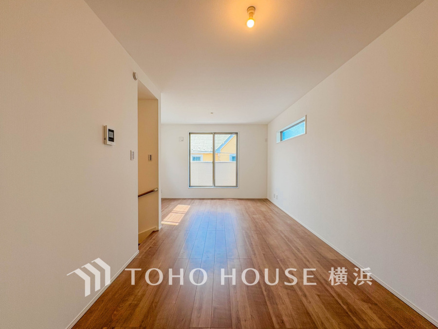一日の中で多くの時間を過ごすことになる住まいだからこそ、いつも穏やかな空間であるように心掛けています。構成する建材などへの配慮が、住まう方の健康を守ります。
