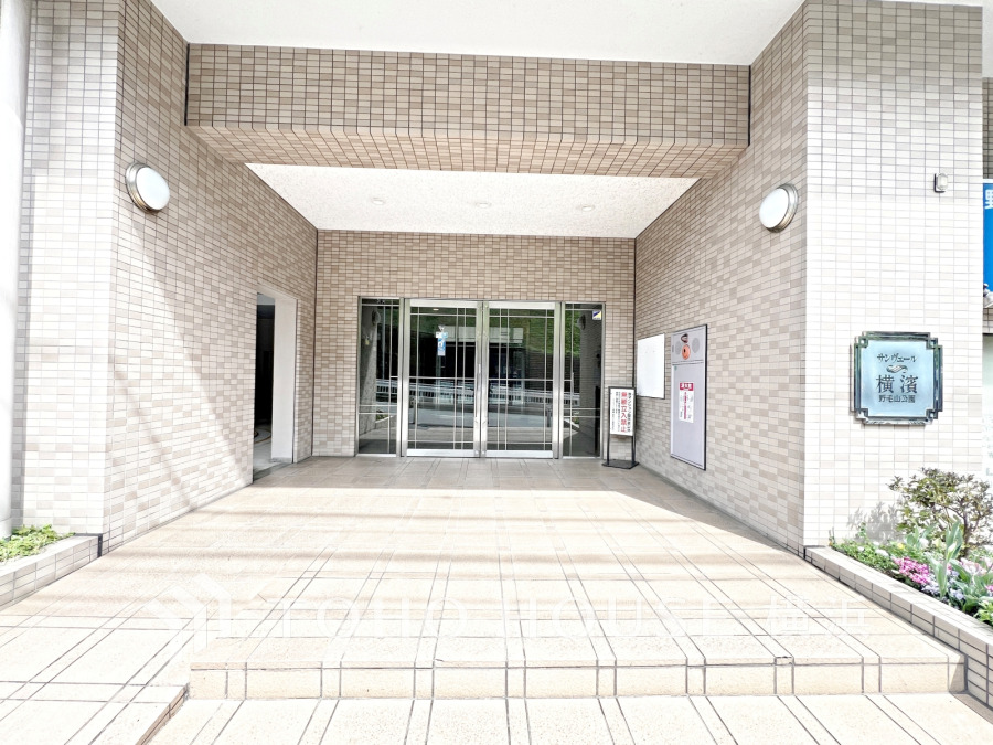 表現された空間は豊かな光と風を纏い、暮らしの時間を豊かにしてくれます。デザインされた空間と競い合うかのような充実した建物設備も家族の時間を彩ってくれることでしょう。