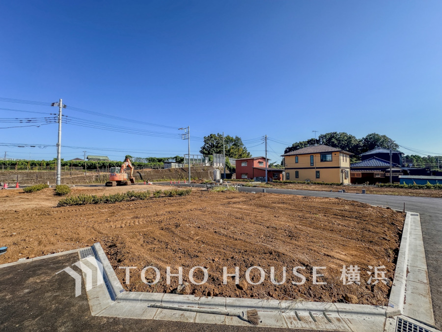 同時に多区画で建築されるお住まいは、新生活をご近所と共にスタートできることが魅力の一つ。