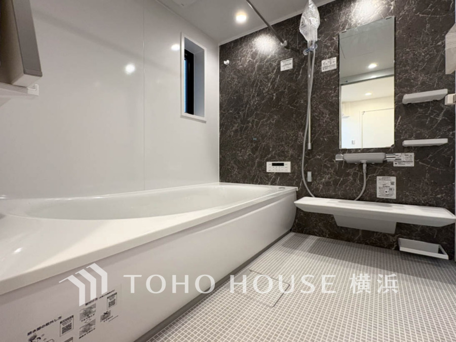 1日の疲れを取り心身を癒すことができる住まいの中のリラクゼーション空間、リラックスできるよう優しいカラーをチョイスしました。時を忘れるほどのんびりできる空間に。