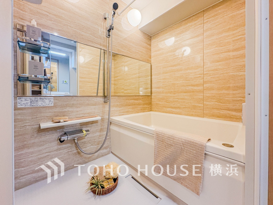 1日の疲れを取り心身を癒すことができる住まいの中のリラクゼーション空間、リラックスできるよう優しいカラーをチョイスしました。時を忘れるほどのんびりできる空間に。