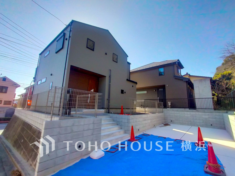 ゆとりある敷地には2台分のカースペースを完備（車種によります）