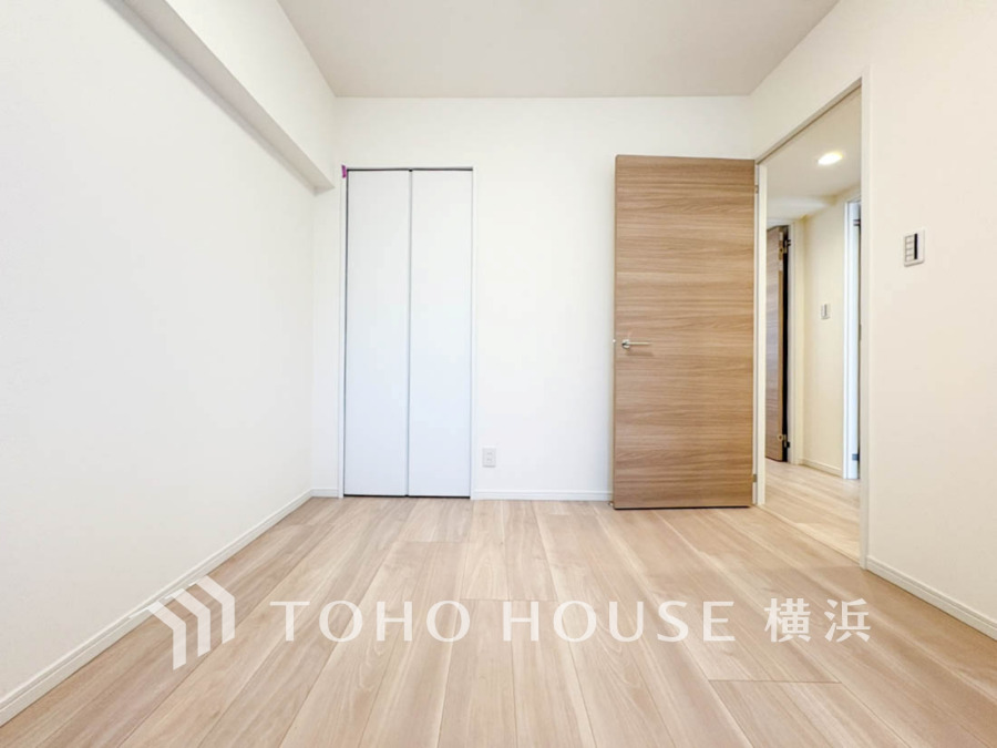 穏やかな寛ぎを届ける上質仕様のゆとりあるお部屋。自分時間を充実させながら心豊かにできるプライベート空間。