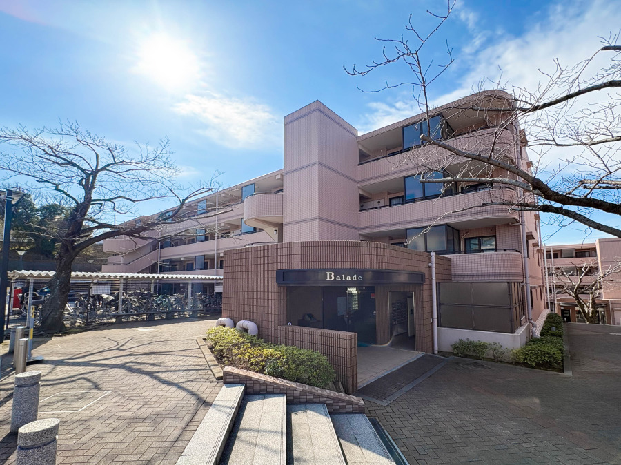 ここから始まる「日常」はご家族にとって大切で貴重な時間。少しでも豊かに、少しでも快適に。そんな想いを大切にした本邸宅は、これから先のお住まいをきっと支えてくれるはずです。